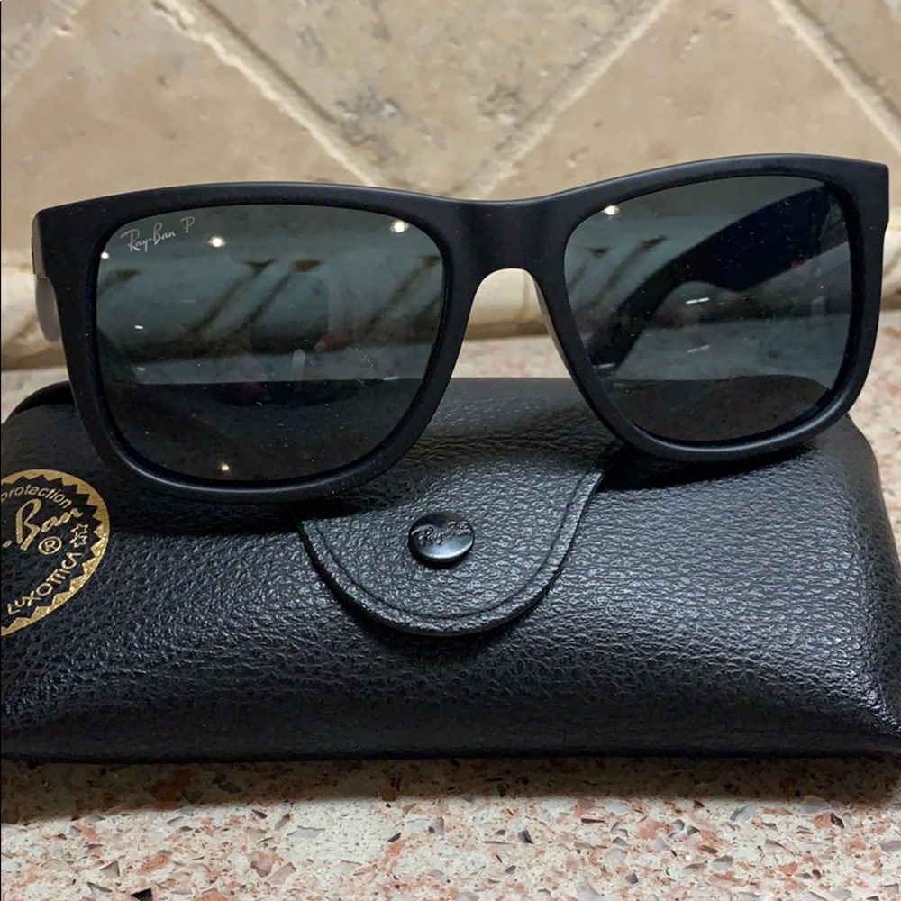 Matte Black Ray-Ban Wayfair with Polarized lens